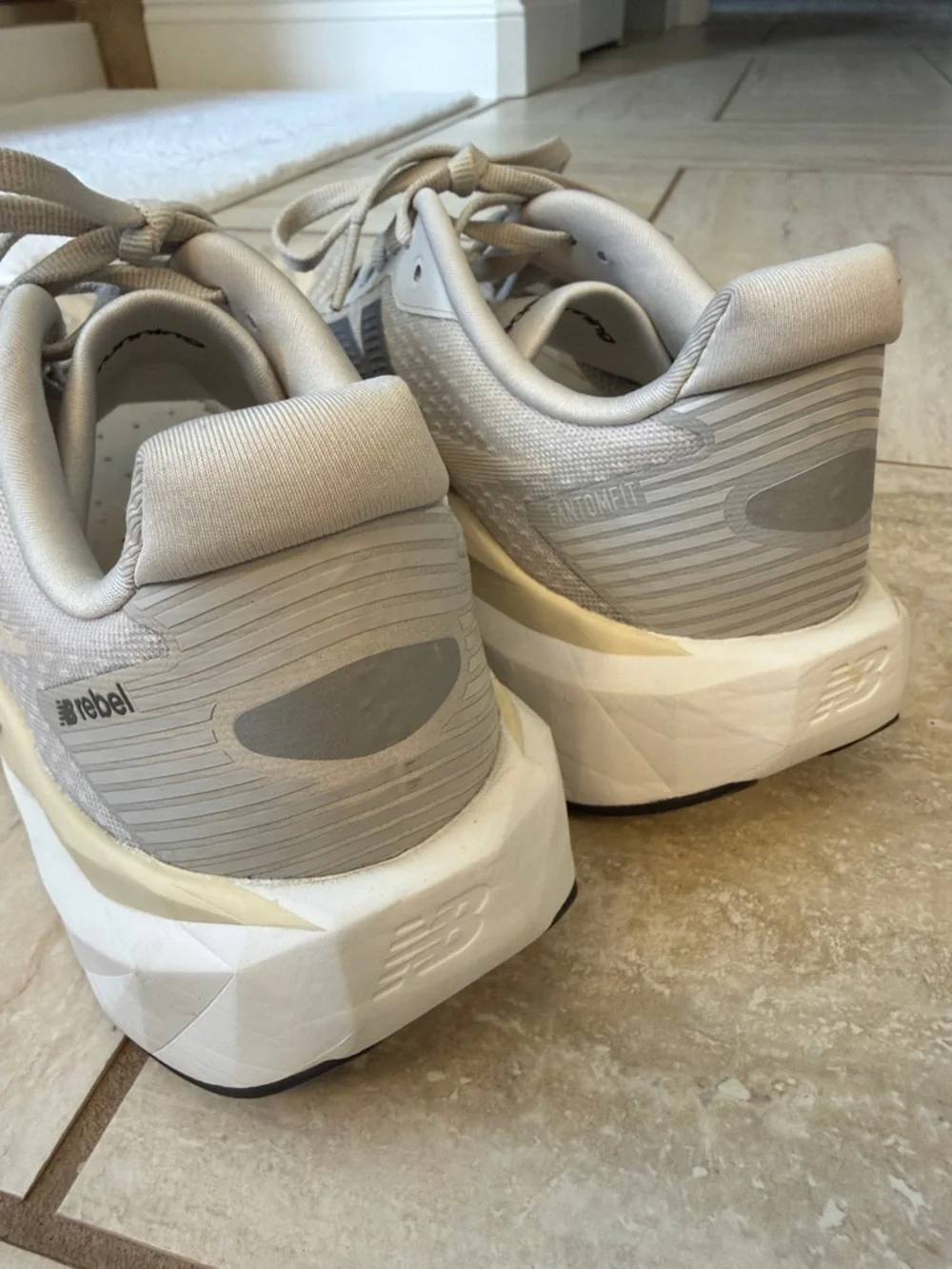 New Balance Fuelcell Rebel v5 running shoes - Picture 16 of 16